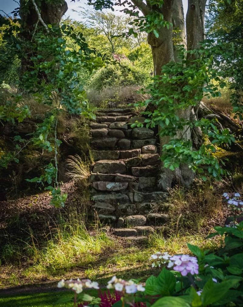 Aménagement jardin en pente