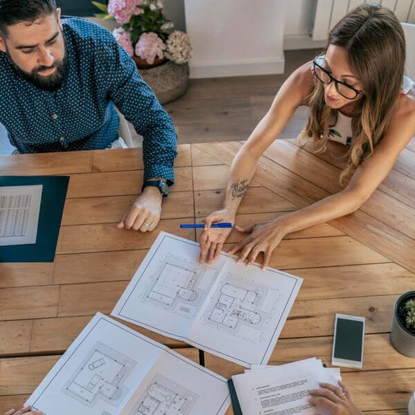 Conseiller commercial projet construction