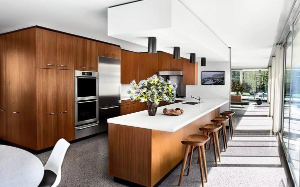 Intérieur de maison de rêve lumineux et moderne