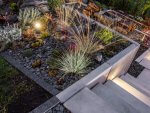 Aménager un jardin en pente : idées et conseils